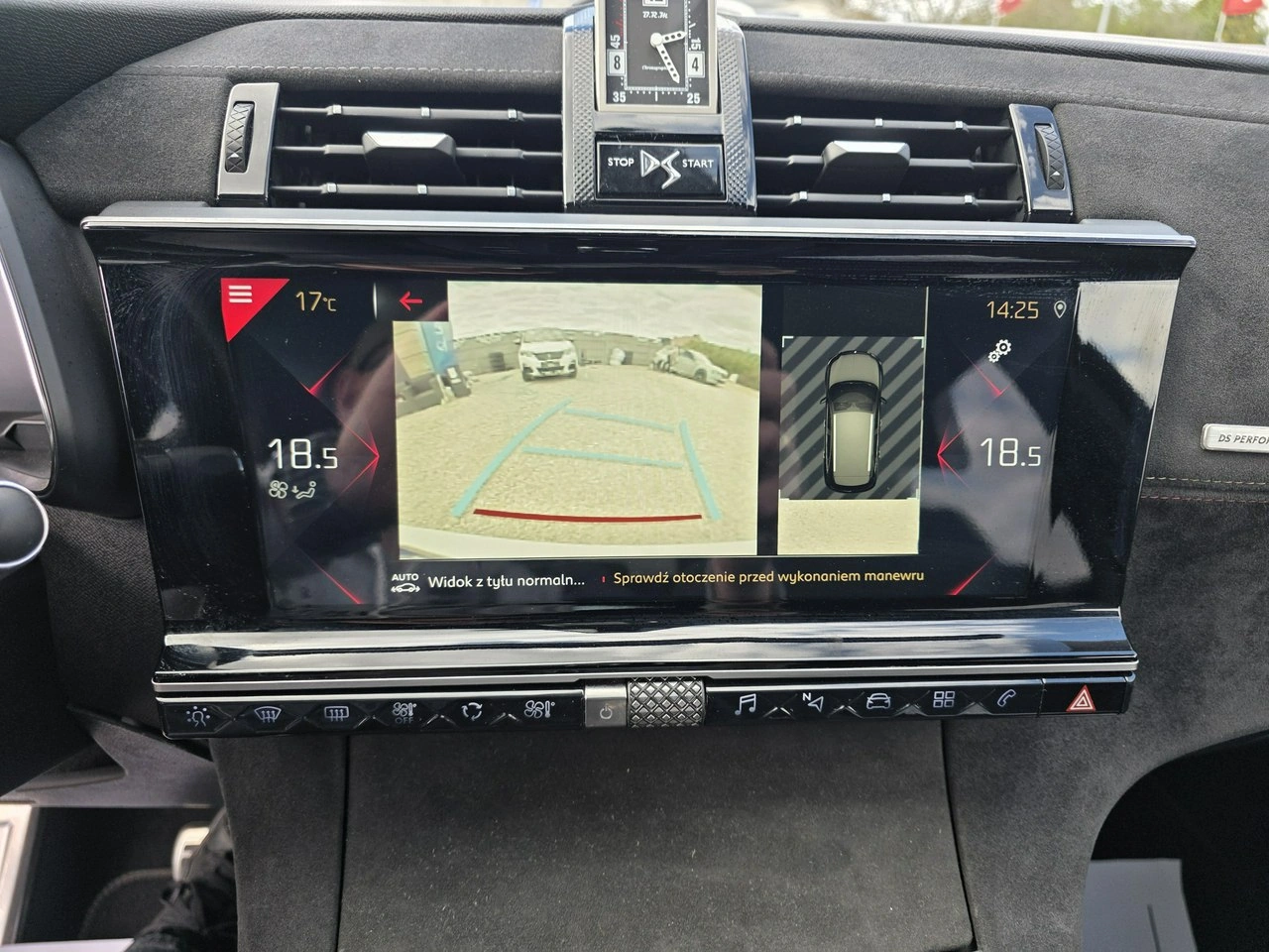 DS Automobiles DS 7 Crossback - Zdjęcie 34
