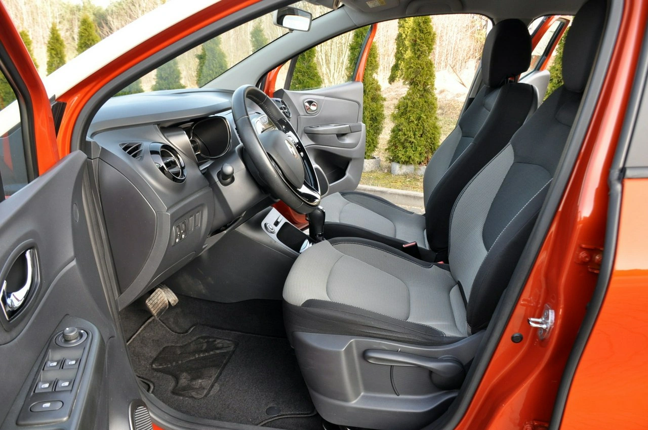 Renault Captur - Zdjęcie 21