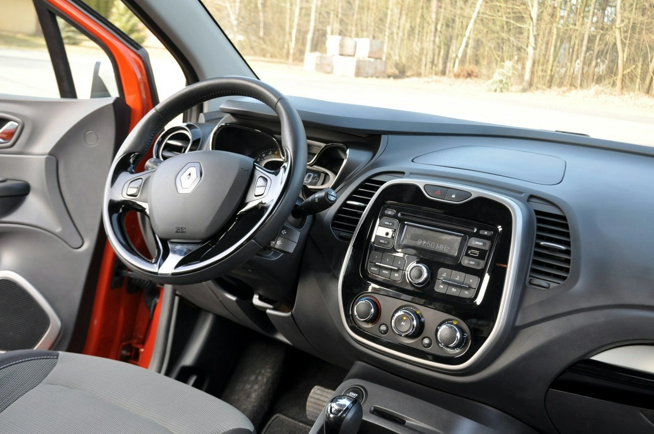 Renault Captur - Zdjęcie 25