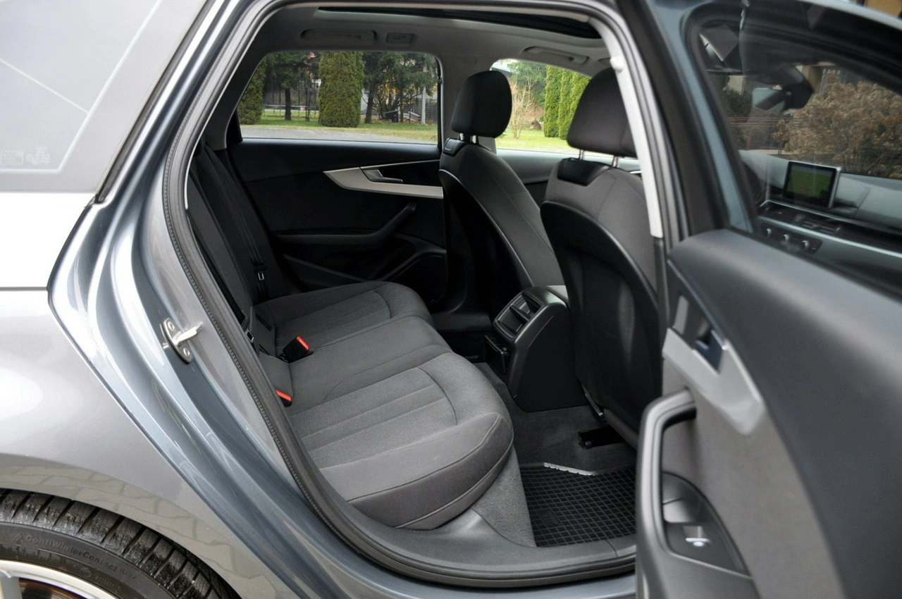 Audi A4 - Zdjęcie 18