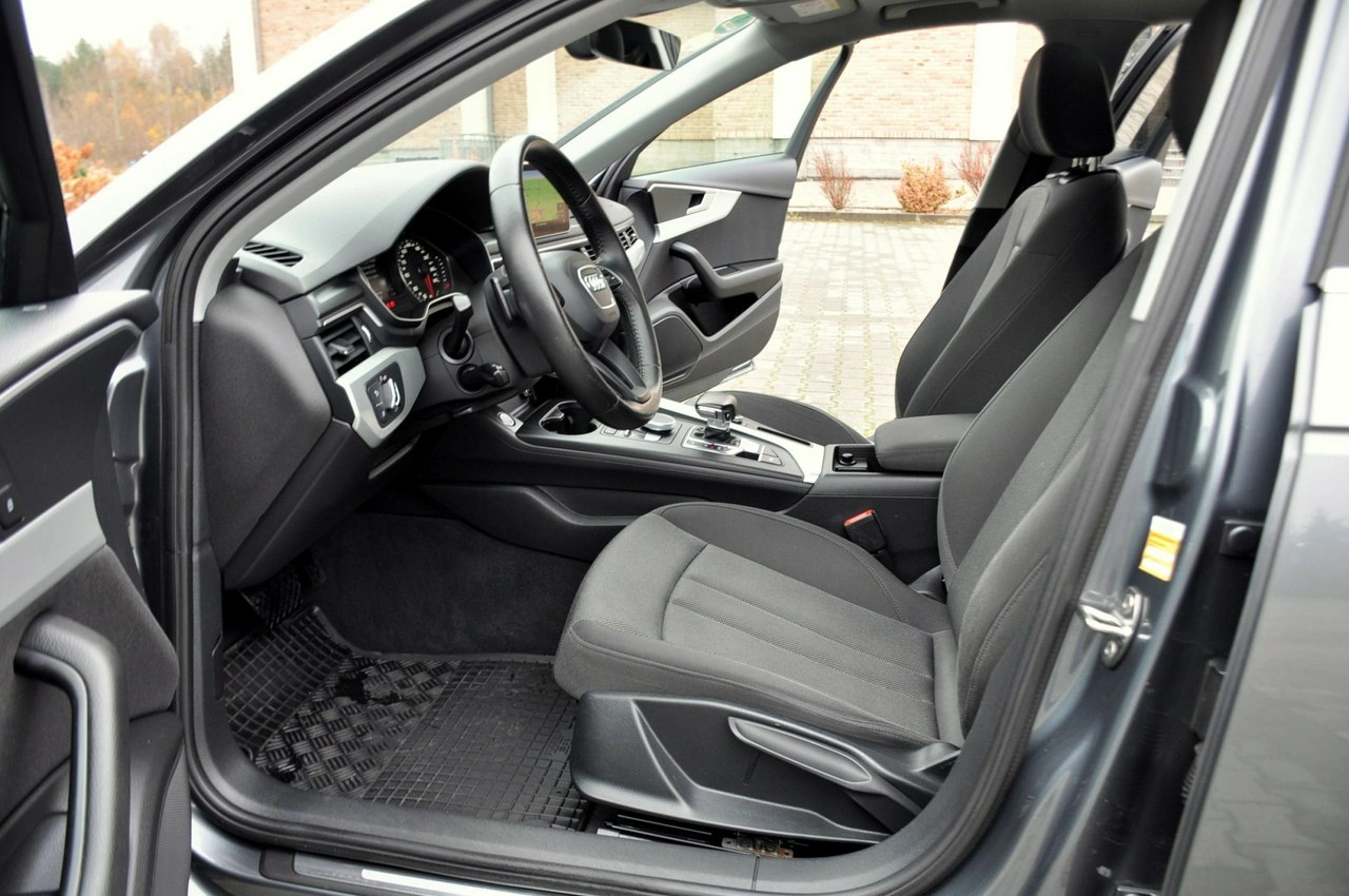 Audi A4 - Zdjęcie 20