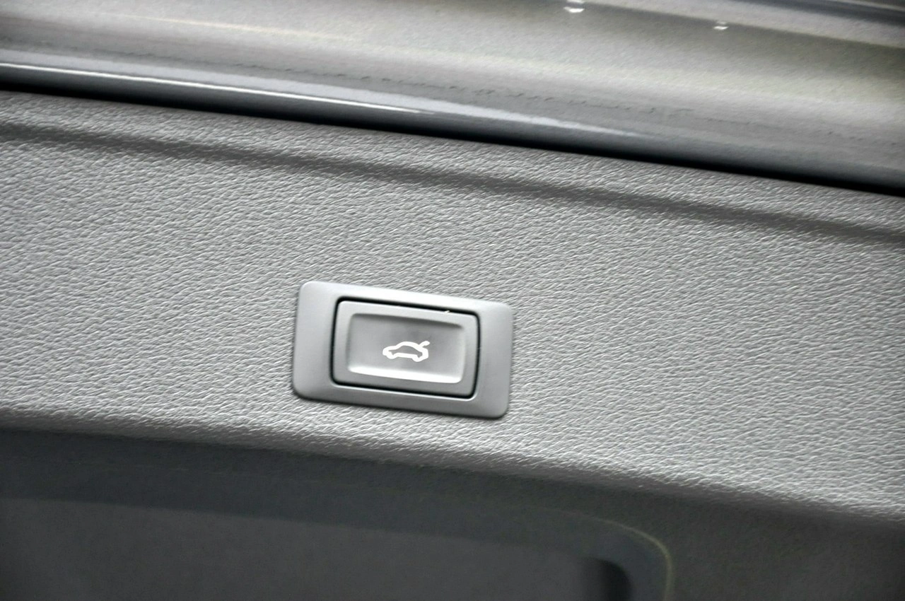 Audi A4 - Zdjęcie 37