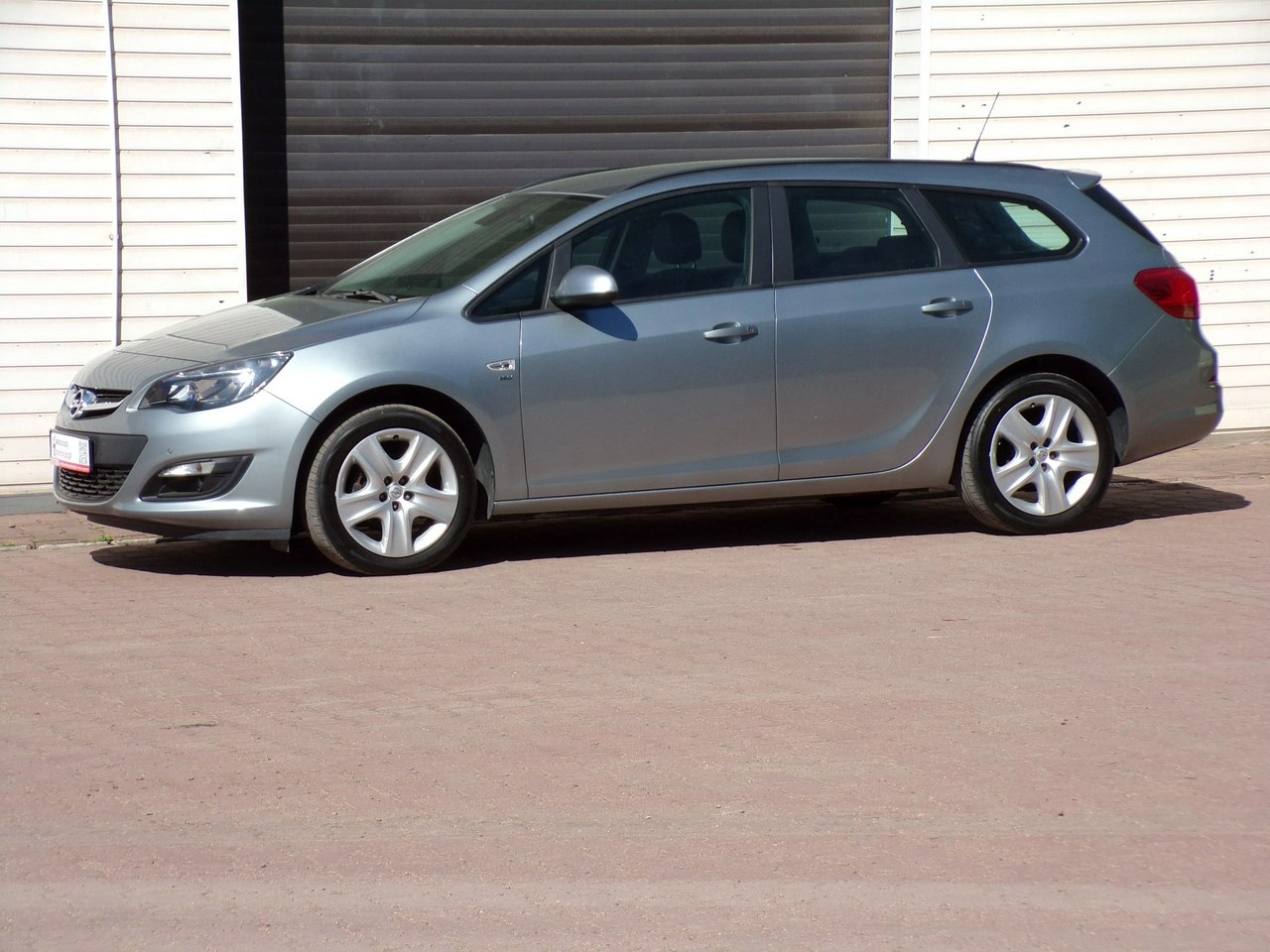 Opel Astra - Zdjęcie 10