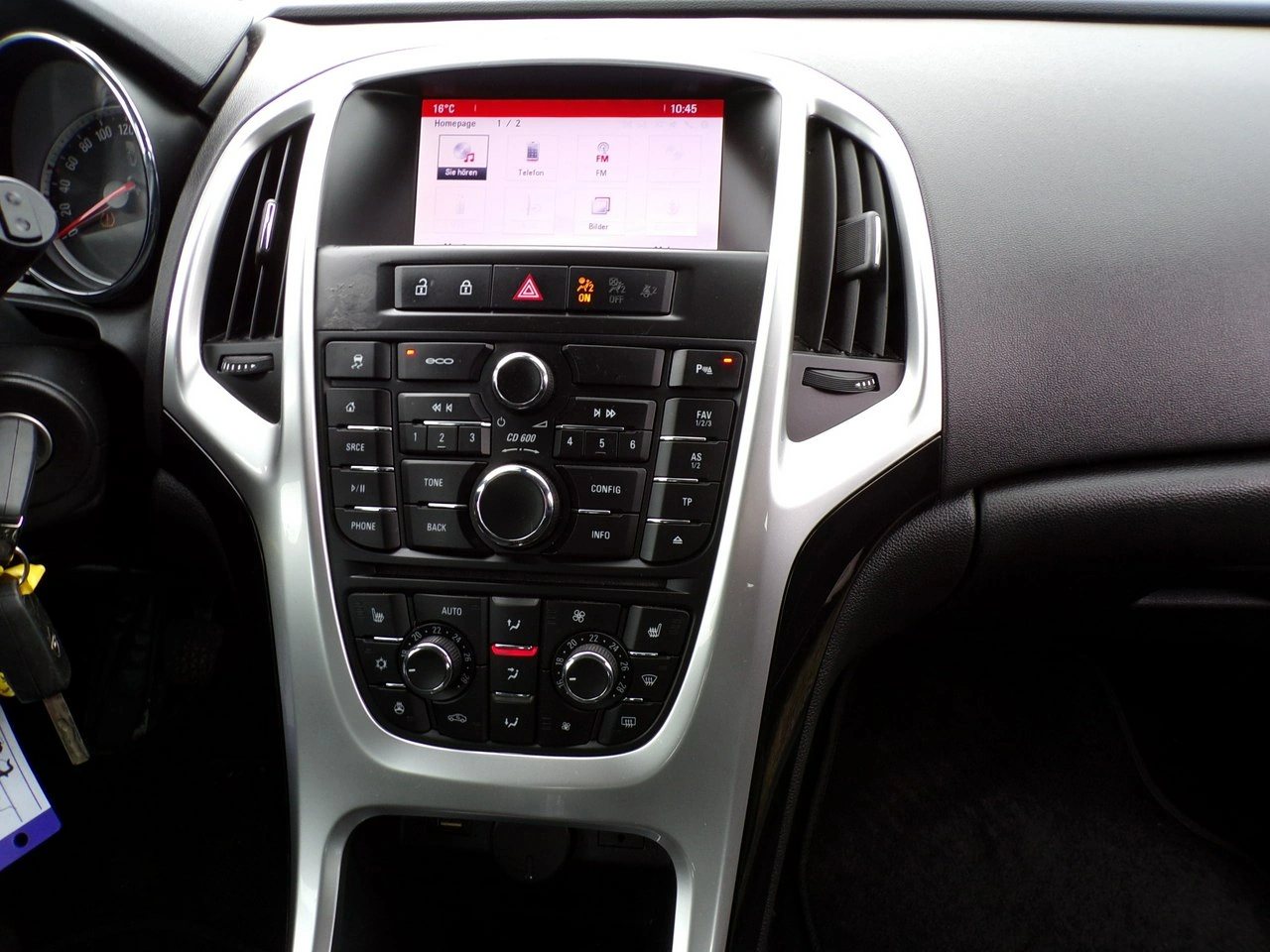 Opel Astra - Zdjęcie 16