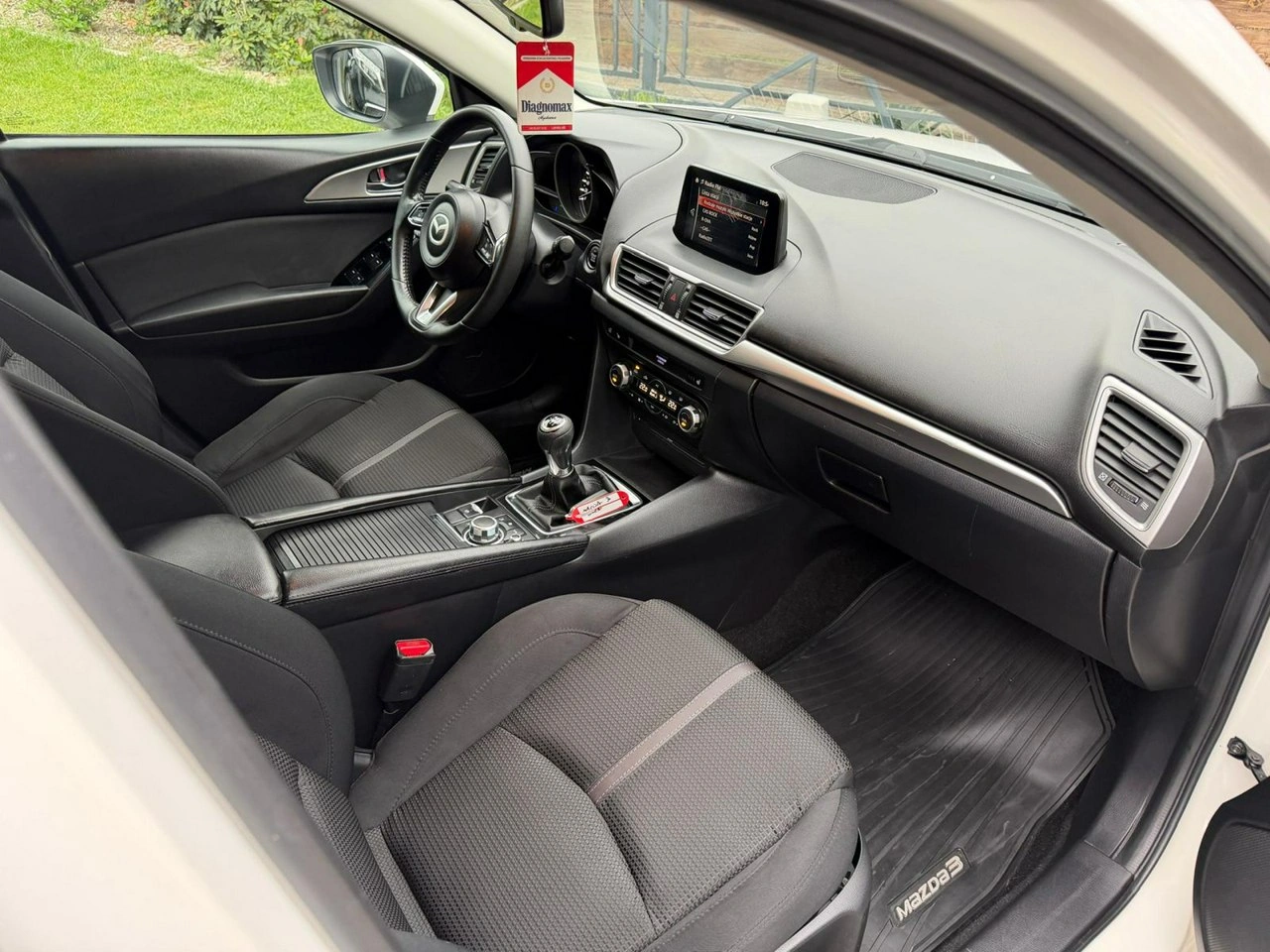 Mazda 3 - Zdjęcie 9