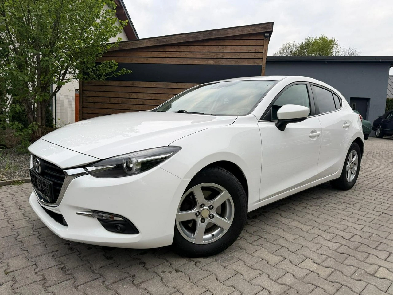 Mazda 3 - Zdjęcie 1