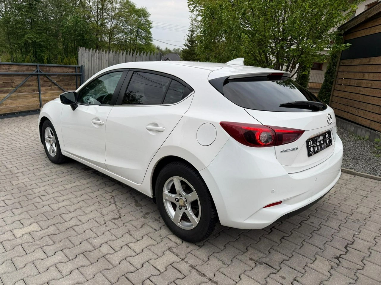 Mazda 3 - Zdjęcie 2