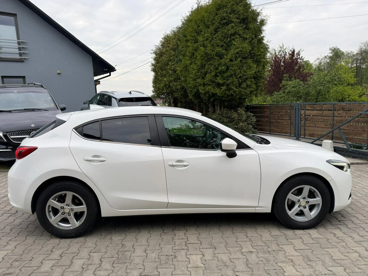 Mazda 3 - Zdjęcie 4