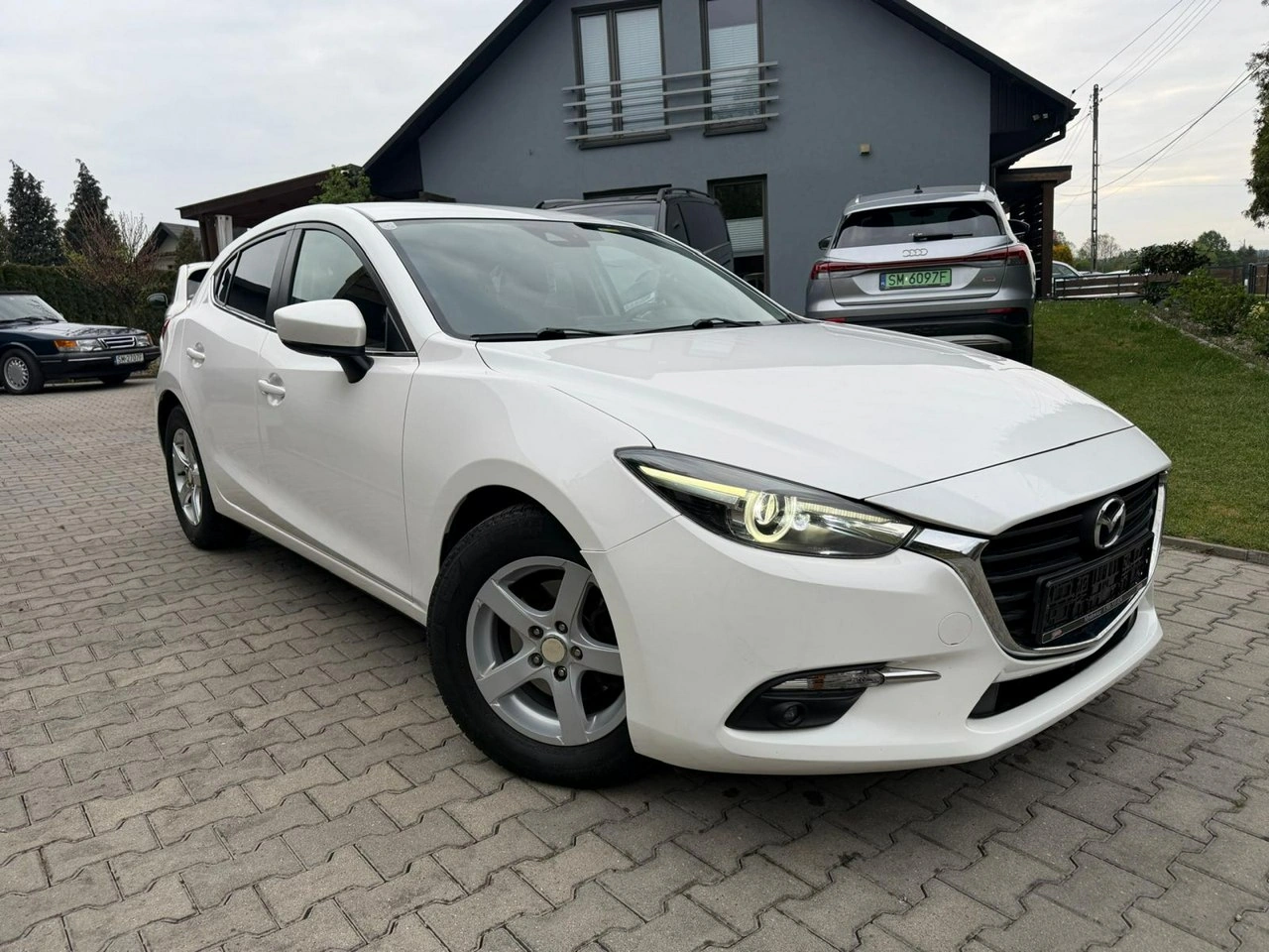 Mazda 3 - Główne zdjęcie