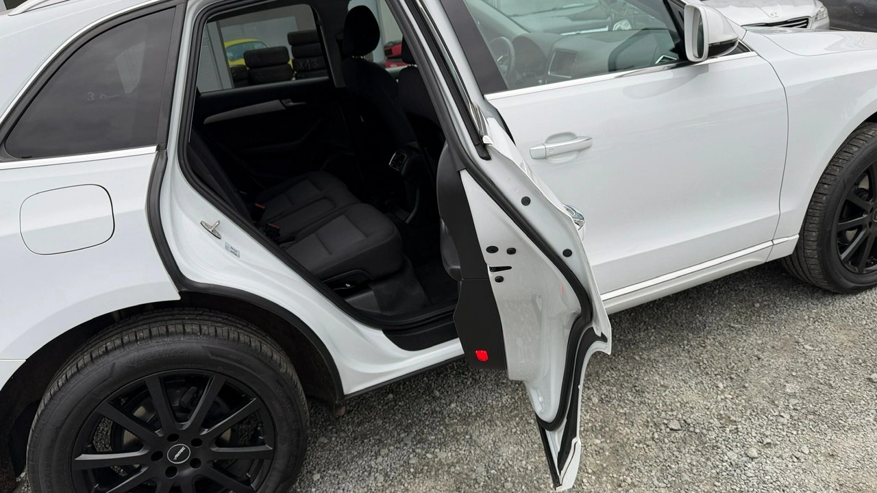 Audi Q5 - Zdjęcie 18