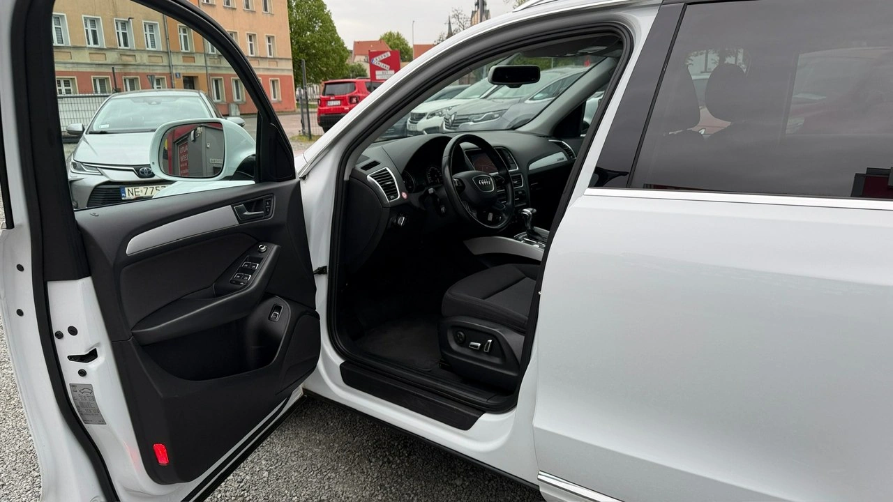 Audi Q5 - Zdjęcie 21
