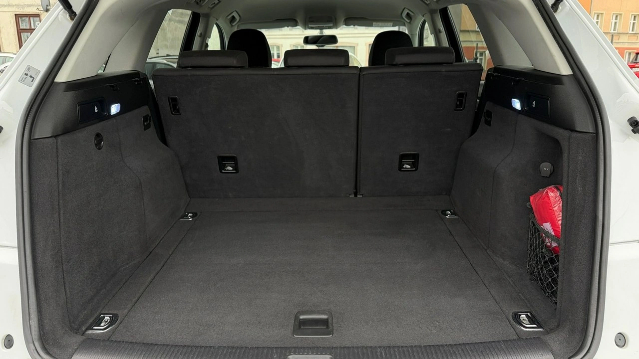 Audi Q5 - Zdjęcie 8