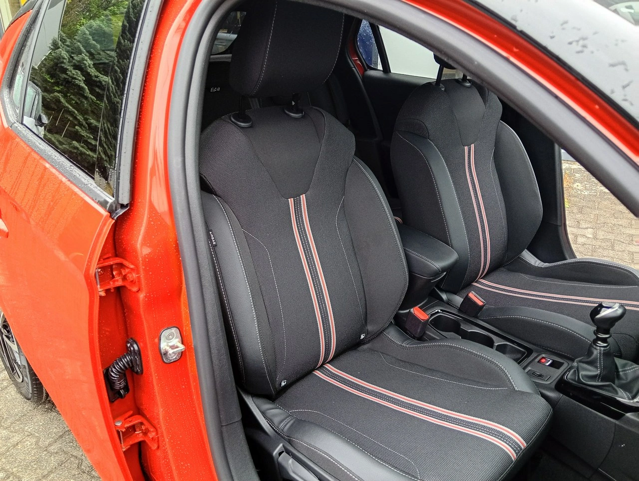 Opel Corsa - Zdjęcie 13