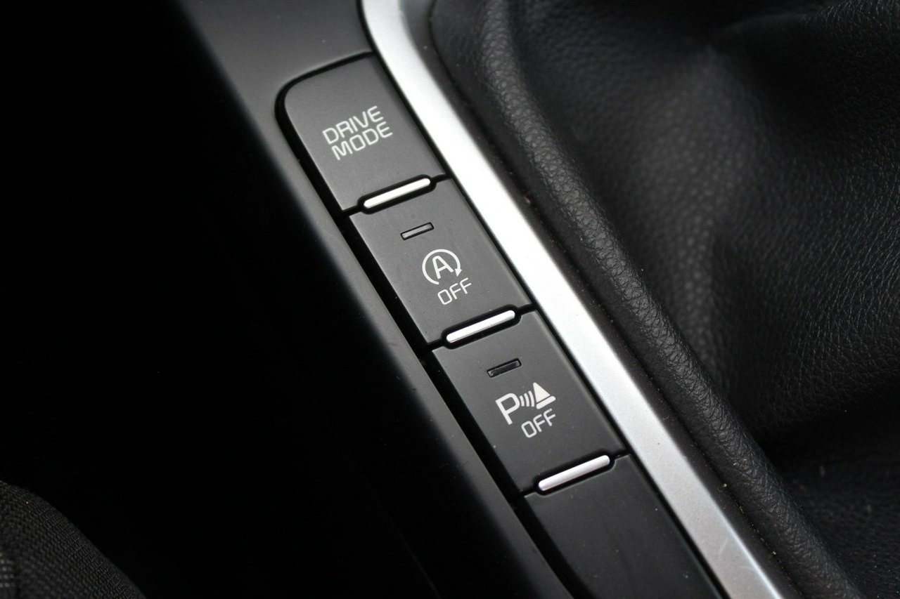 Kia Ceed - Zdjęcie 19