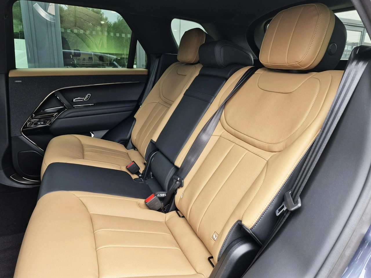 Land Rover Range Rover Sport - Zdjęcie 25