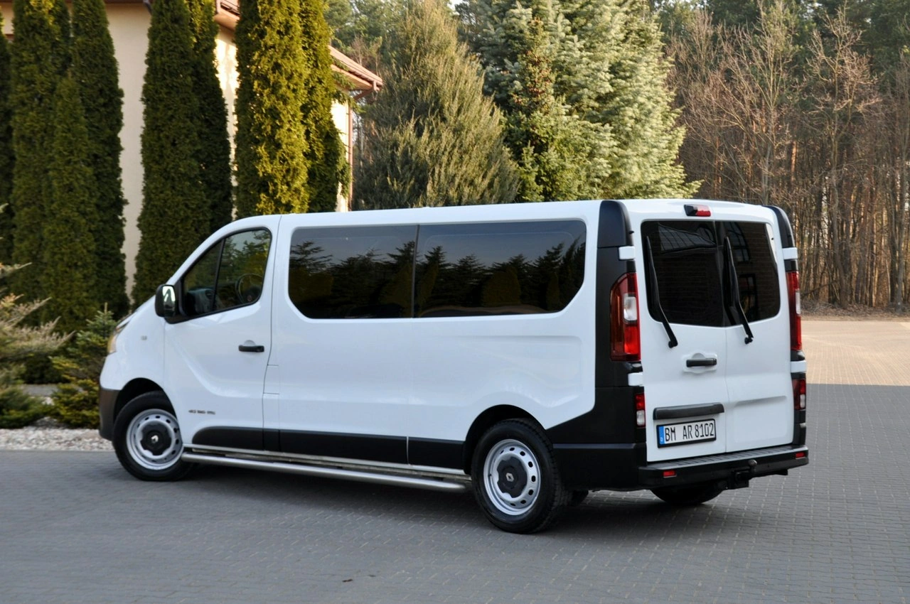 Renault Trafic - Zdjęcie 12
