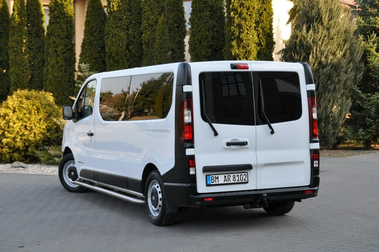Renault Trafic - Zdjęcie 13