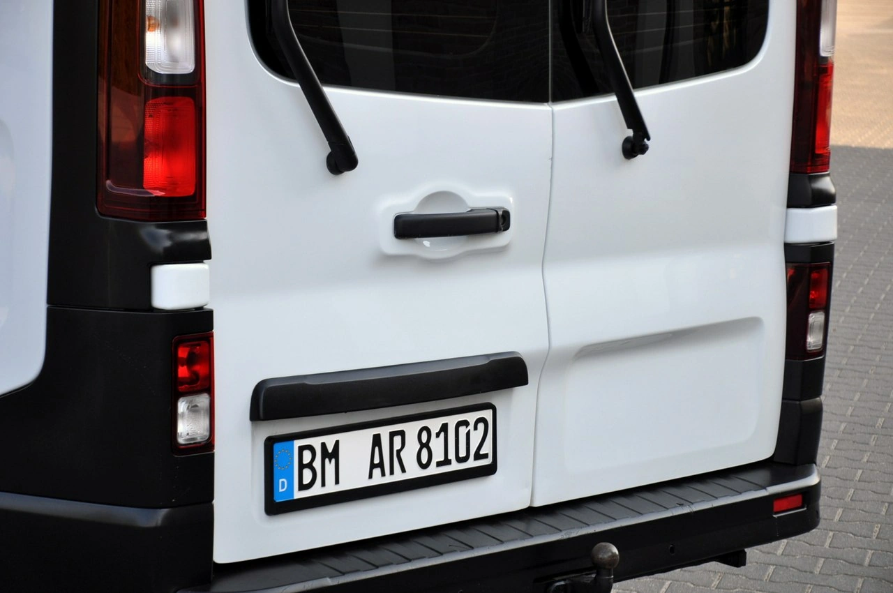 Renault Trafic - Zdjęcie 15