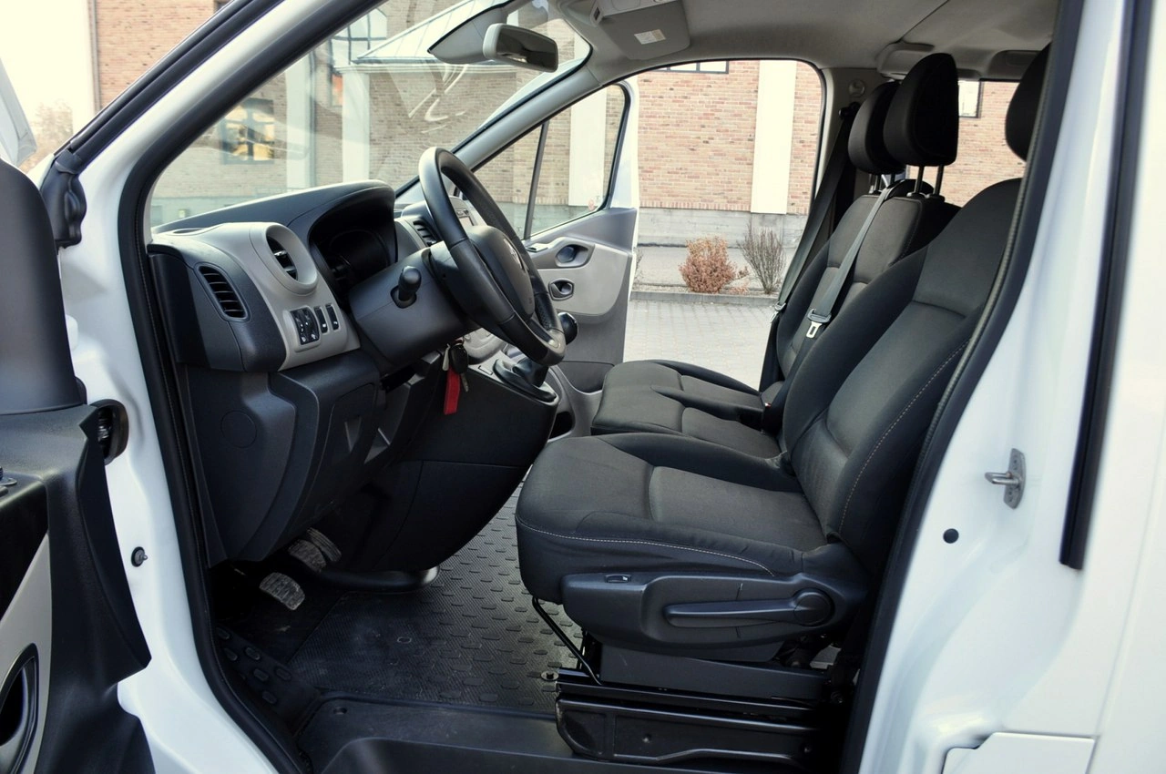 Renault Trafic - Zdjęcie 20