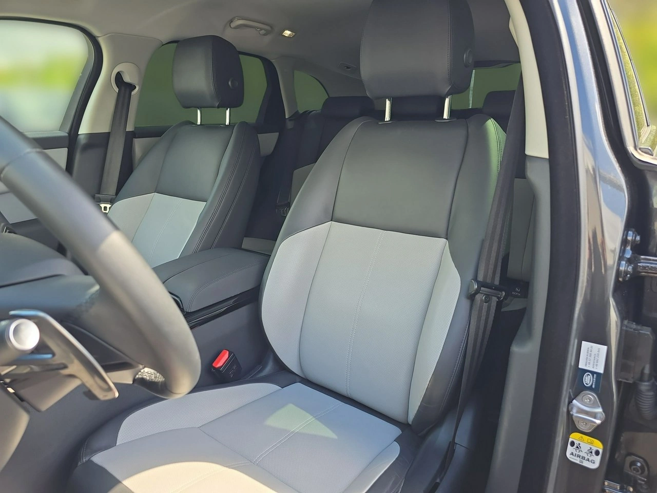 Land Rover Range Rover Velar - Zdjęcie 17