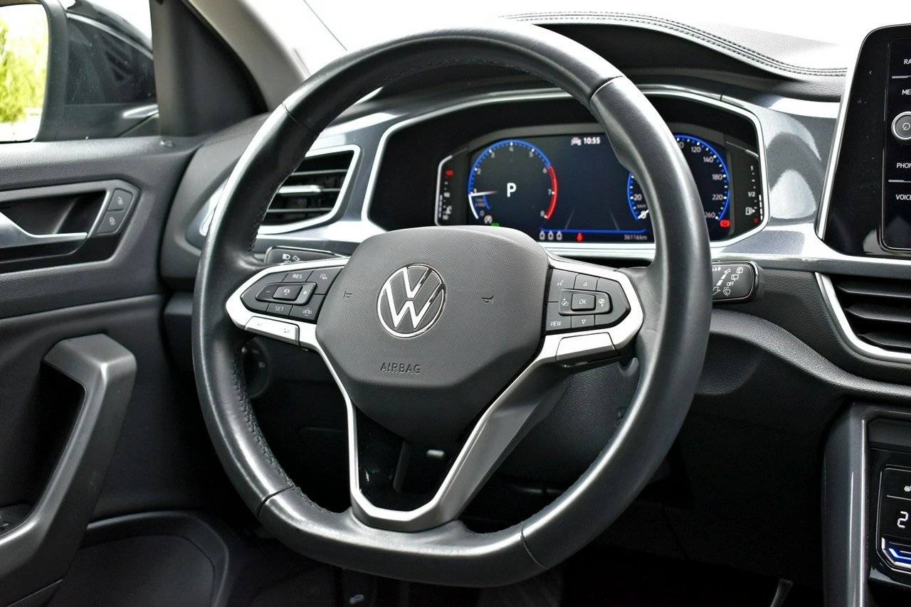 Volkswagen T-Roc - Zdjęcie 16
