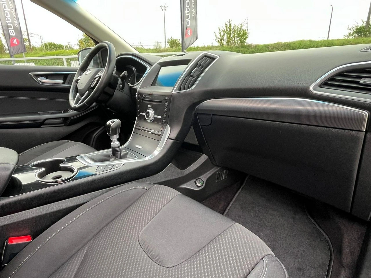 Ford Edge - Zdjęcie 35