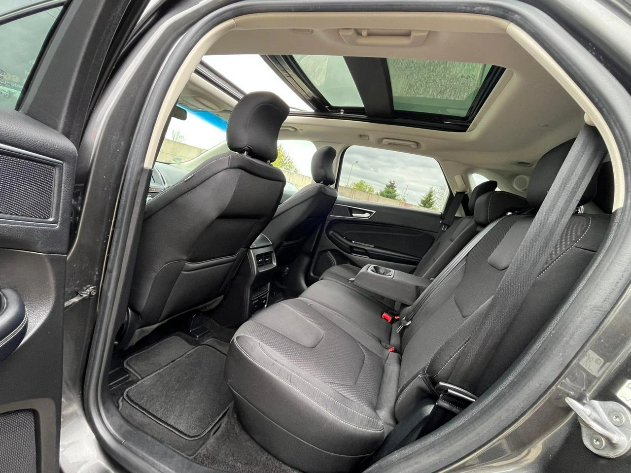 Ford Edge - Zdjęcie 36