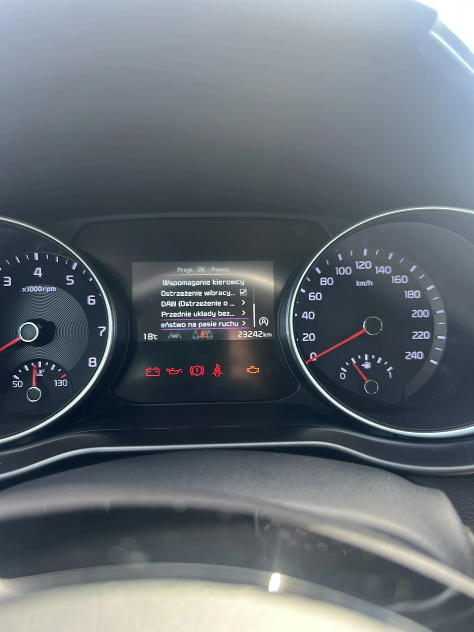 Kia Ceed - Zdjęcie 25
