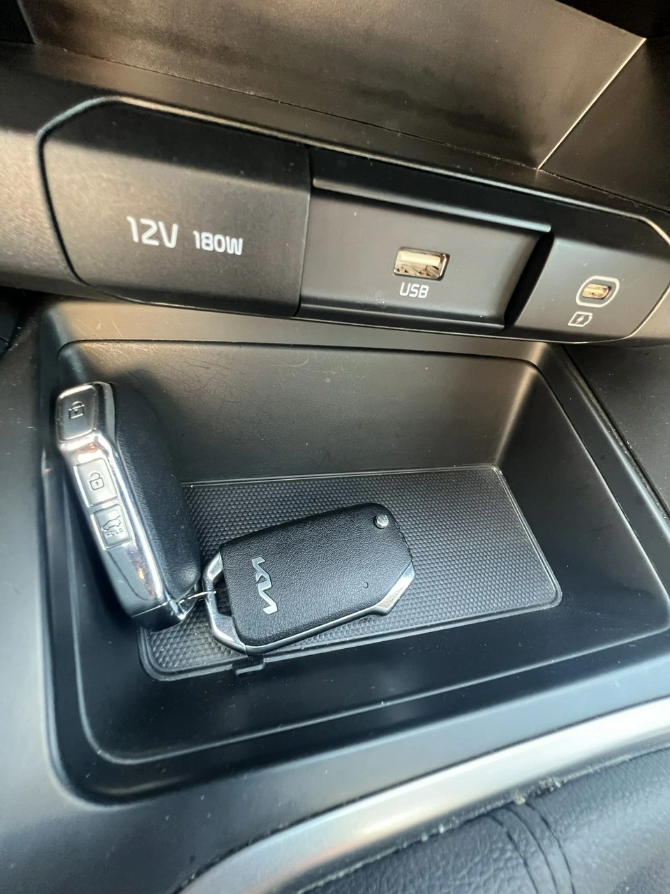 Kia Ceed - Zdjęcie 36