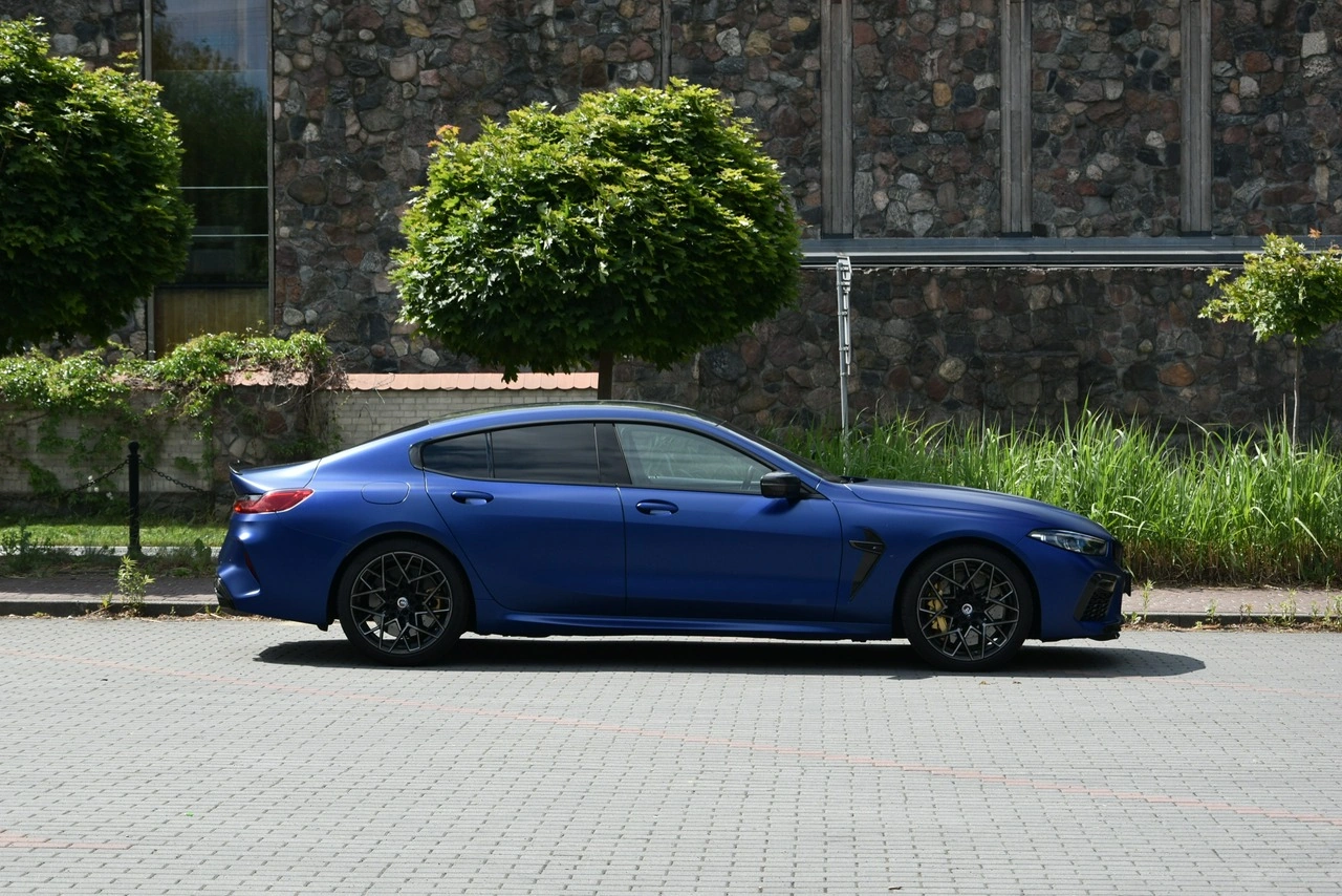 BMW M8 - Zdjęcie 12