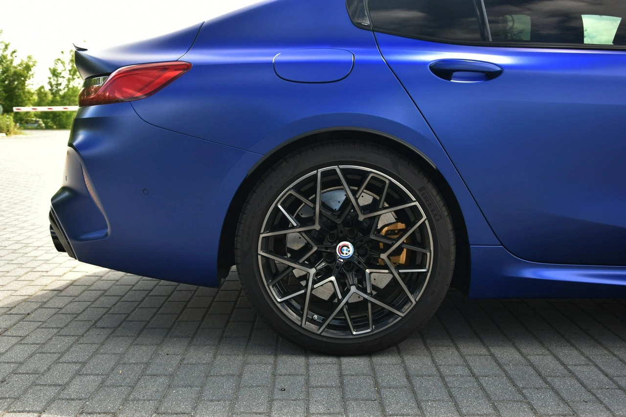 BMW M8 - Zdjęcie 21