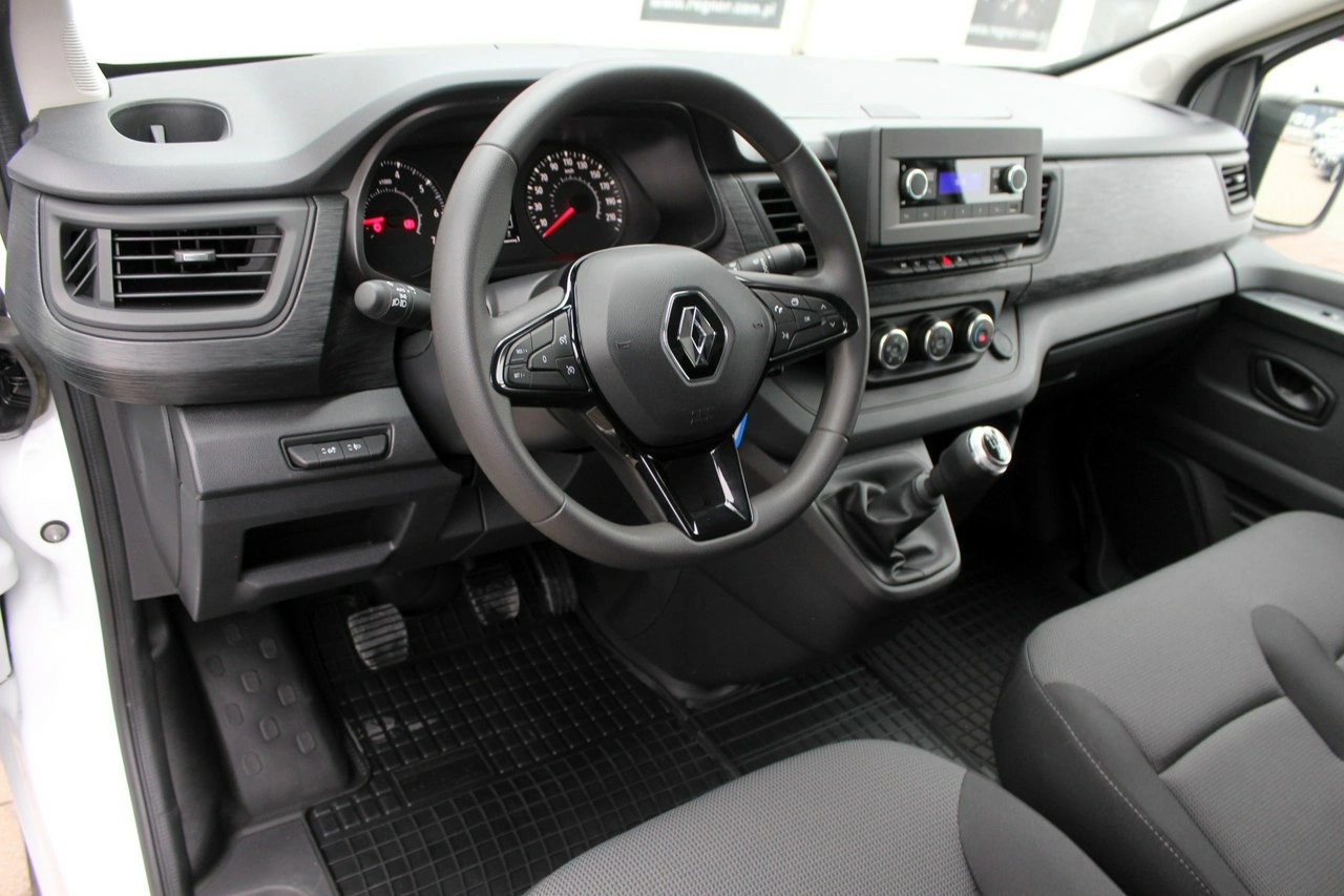 Renault Trafic - Zdjęcie 10