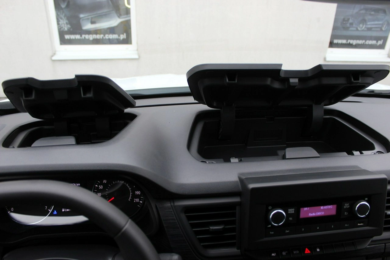 Renault Trafic - Zdjęcie 21