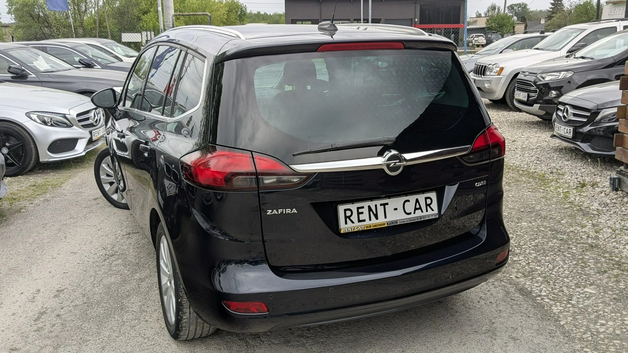 Opel Zafira - Zdjęcie 9
