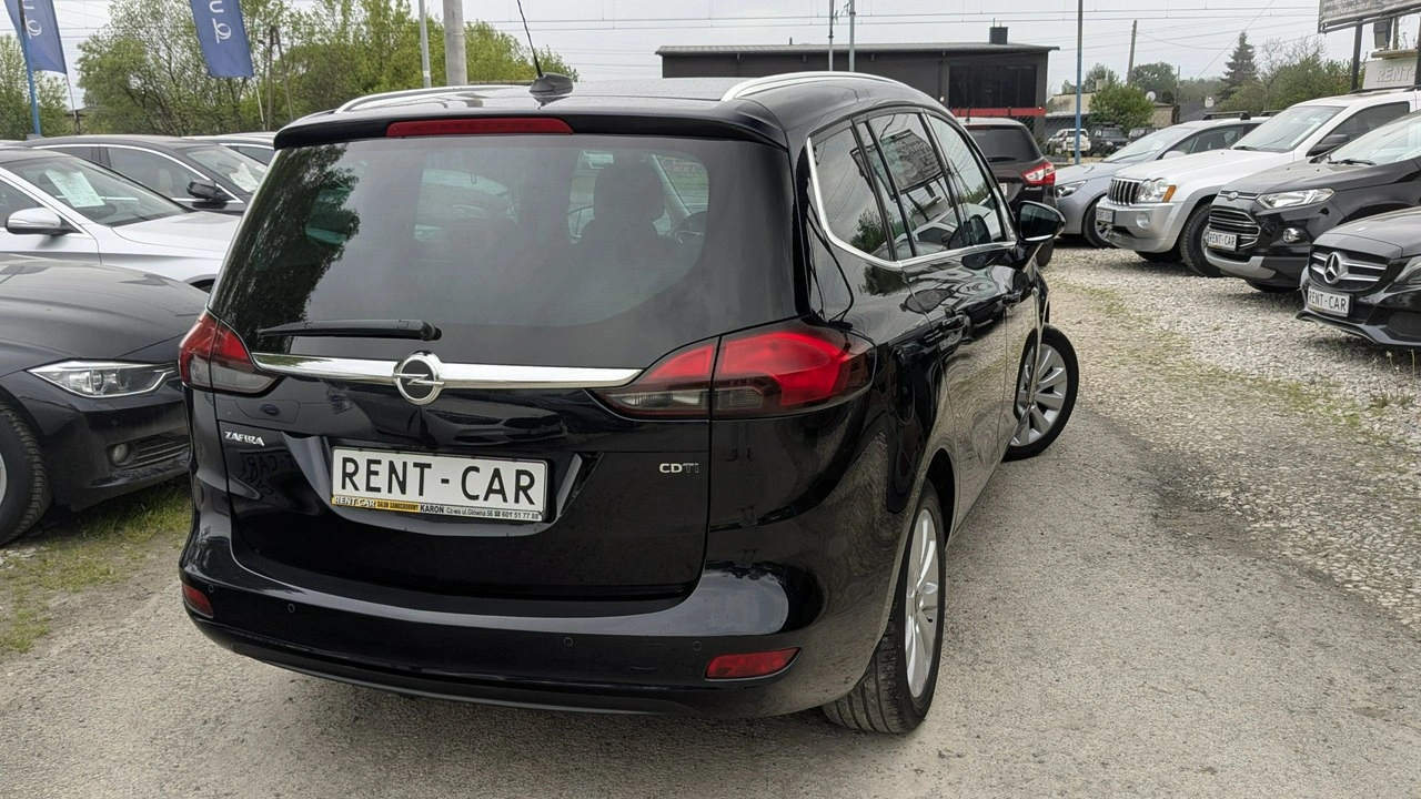 Opel Zafira - Zdjęcie 10