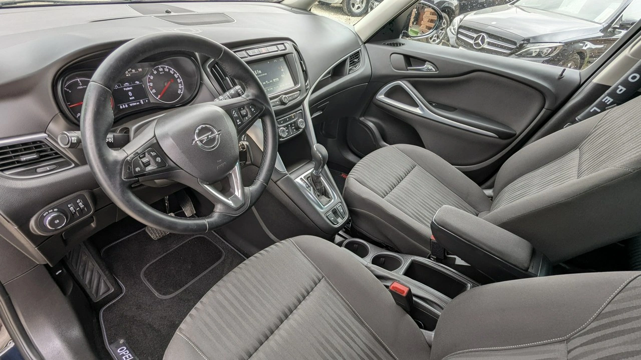 Opel Zafira - Zdjęcie 13