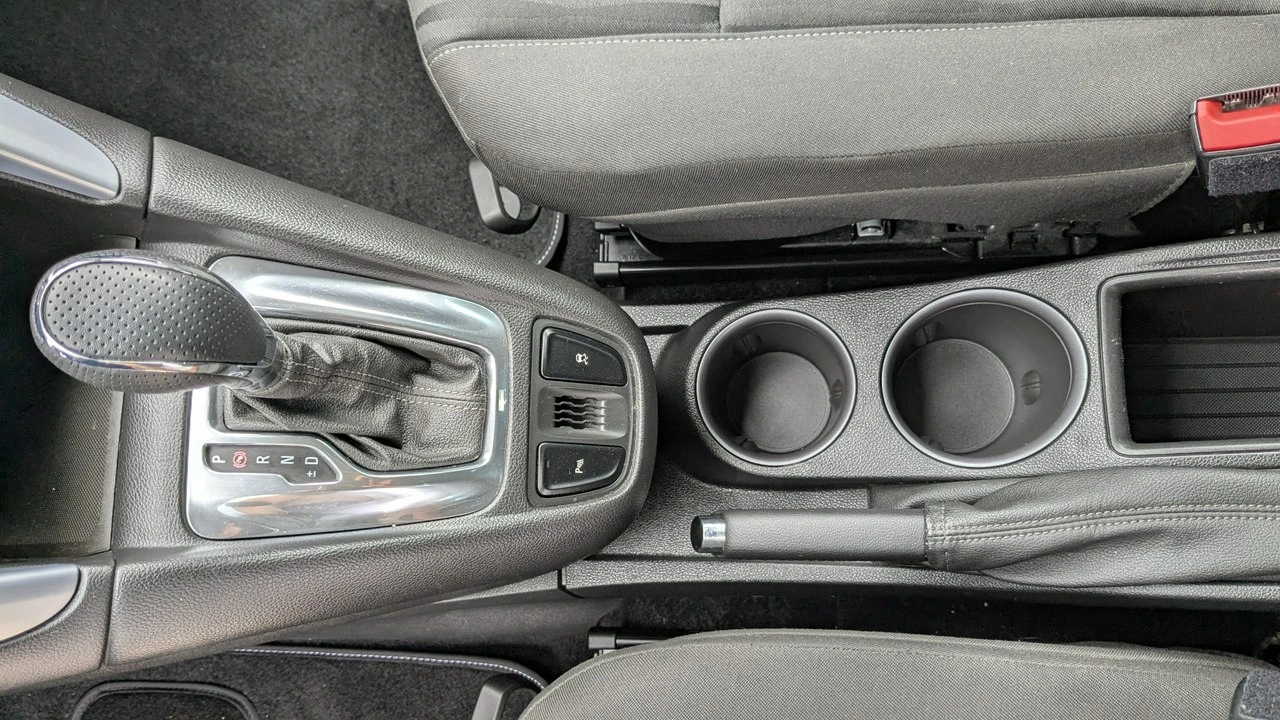 Opel Zafira - Zdjęcie 31