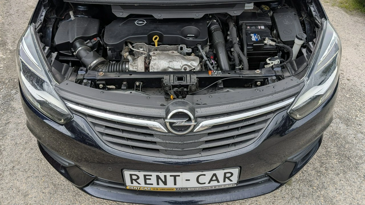 Opel Zafira - Zdjęcie 38