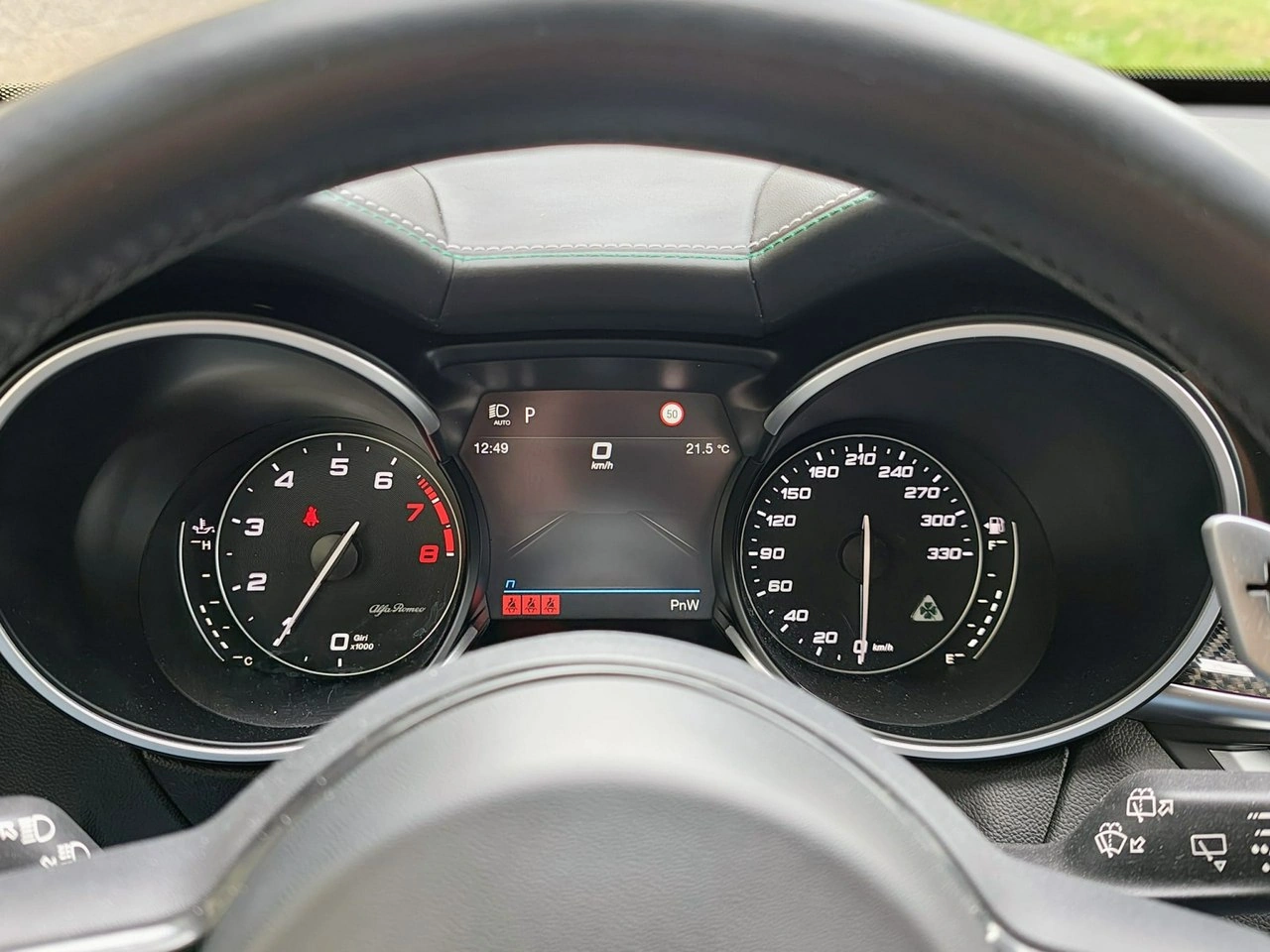 Alfa Romeo Stelvio - Zdjęcie 24