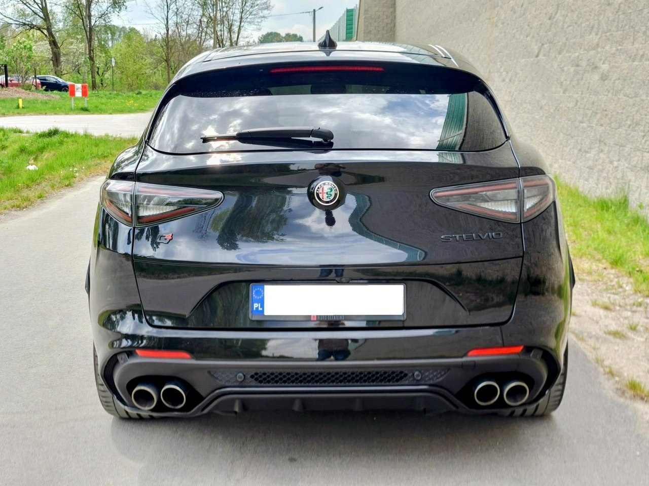 Alfa Romeo Stelvio - Zdjęcie 4