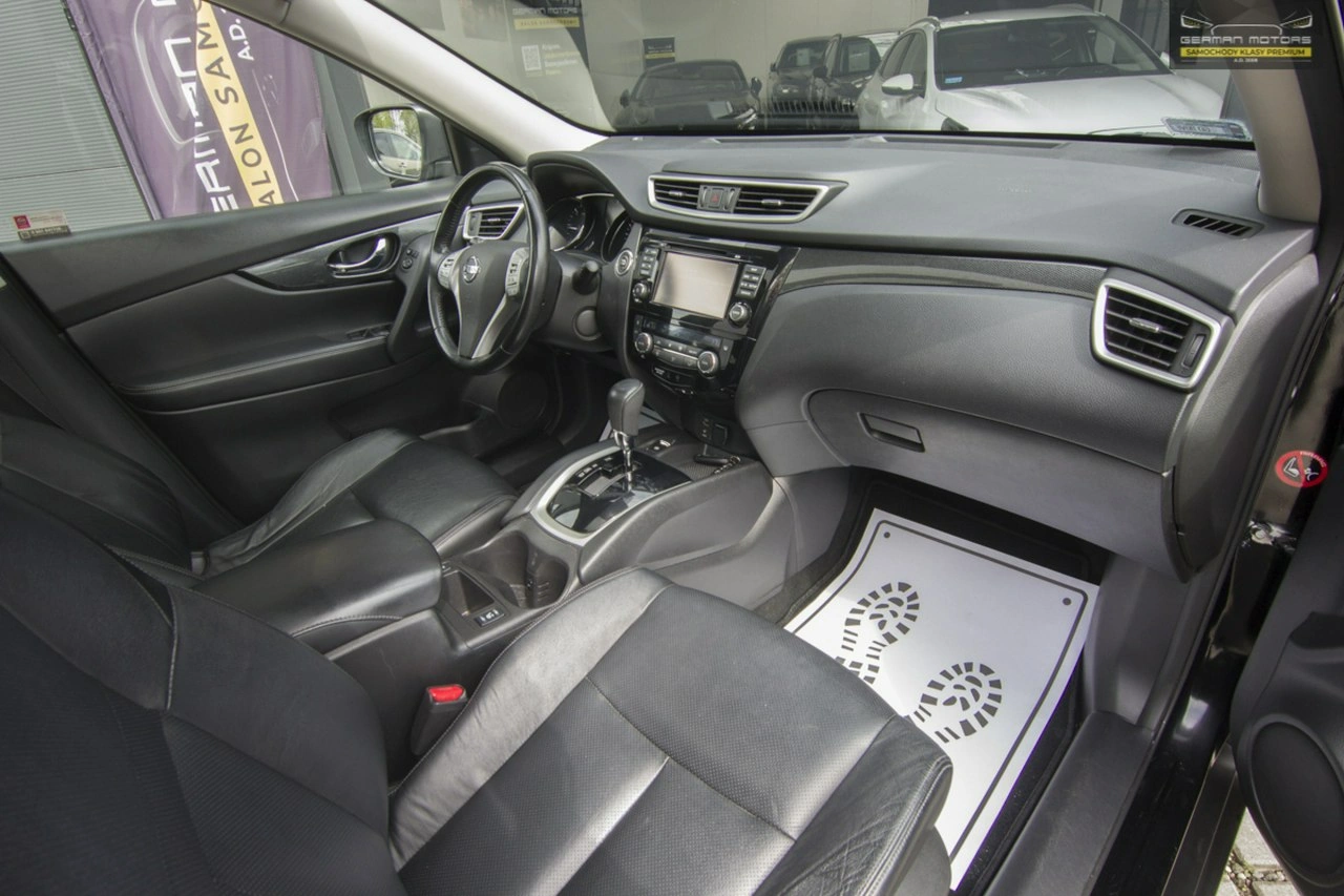 Nissan X-Trail - Zdjęcie 24