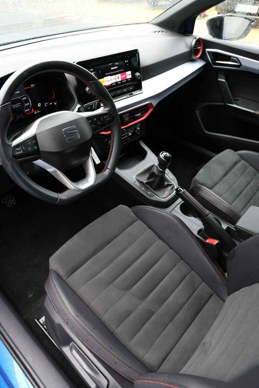 Seat Ibiza - Zdjęcie 12