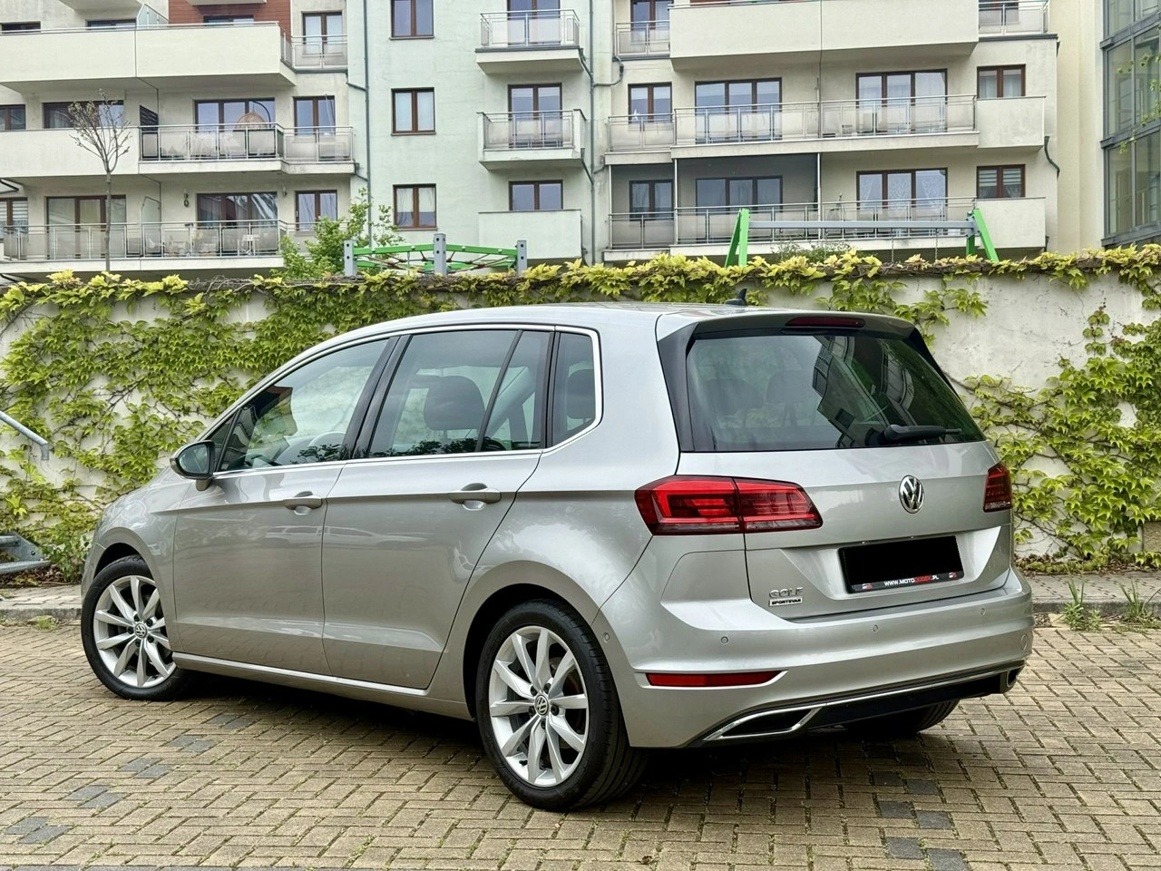 Volkswagen Golf Sportsvan - Zdjęcie 1