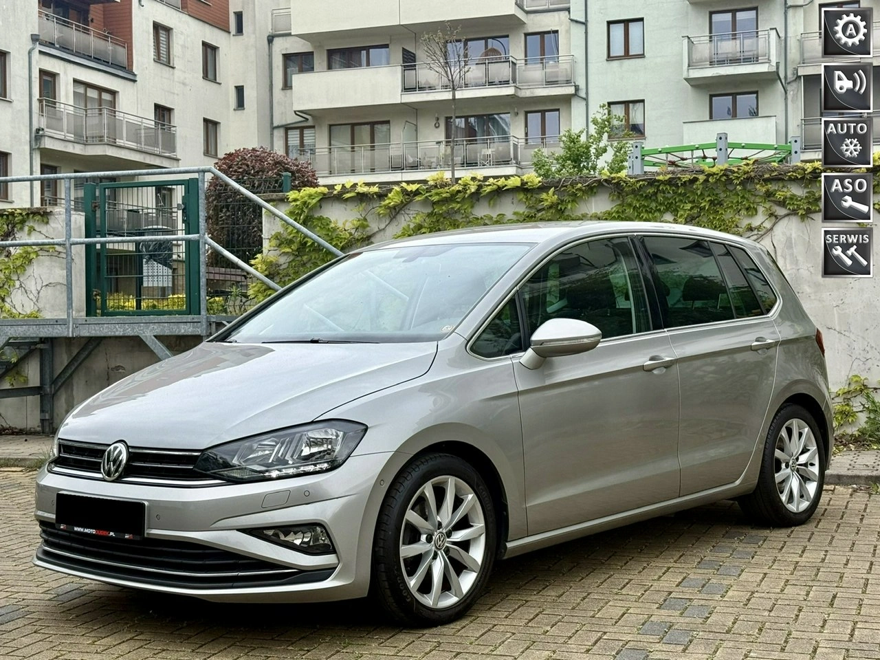 Volkswagen Golf Sportsvan - Główne zdjęcie
