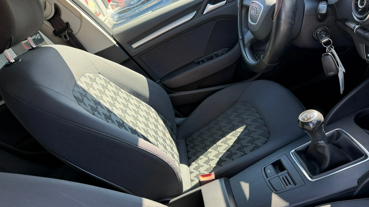 Audi A3 - Zdjęcie 14