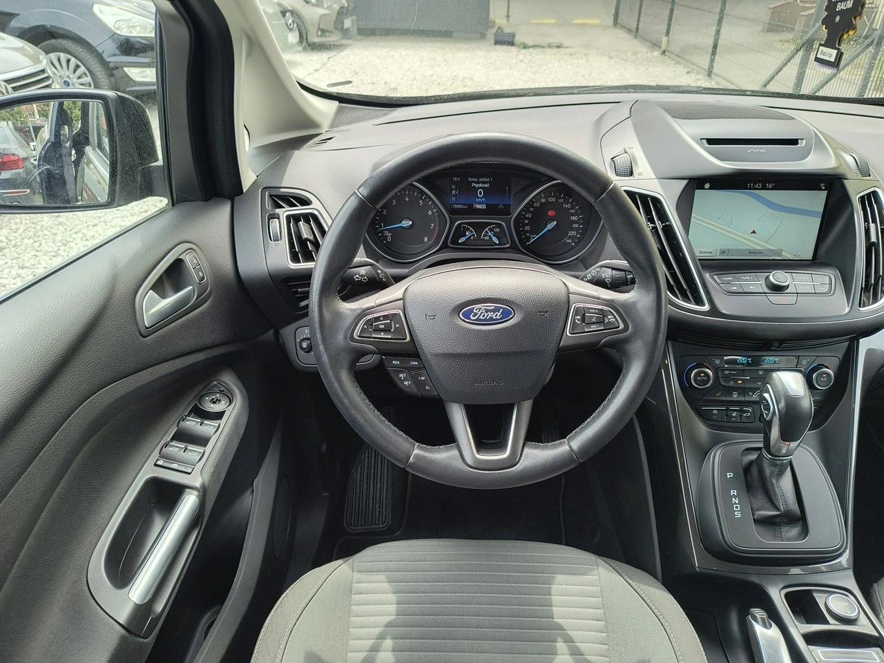 Ford Grand C-MAX - Zdjęcie 10
