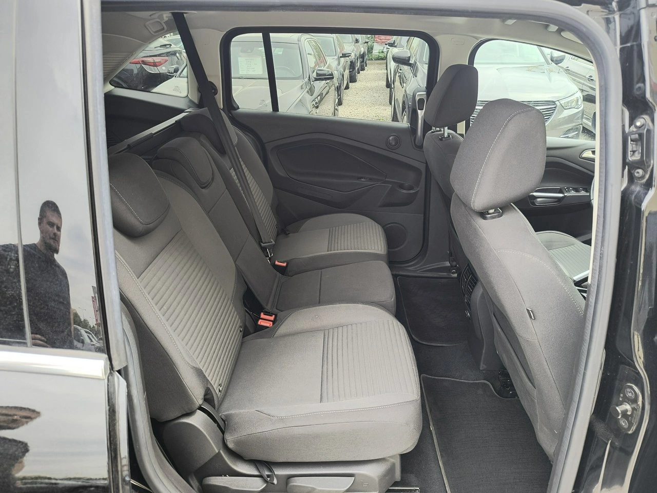 Ford Grand C-MAX - Zdjęcie 12