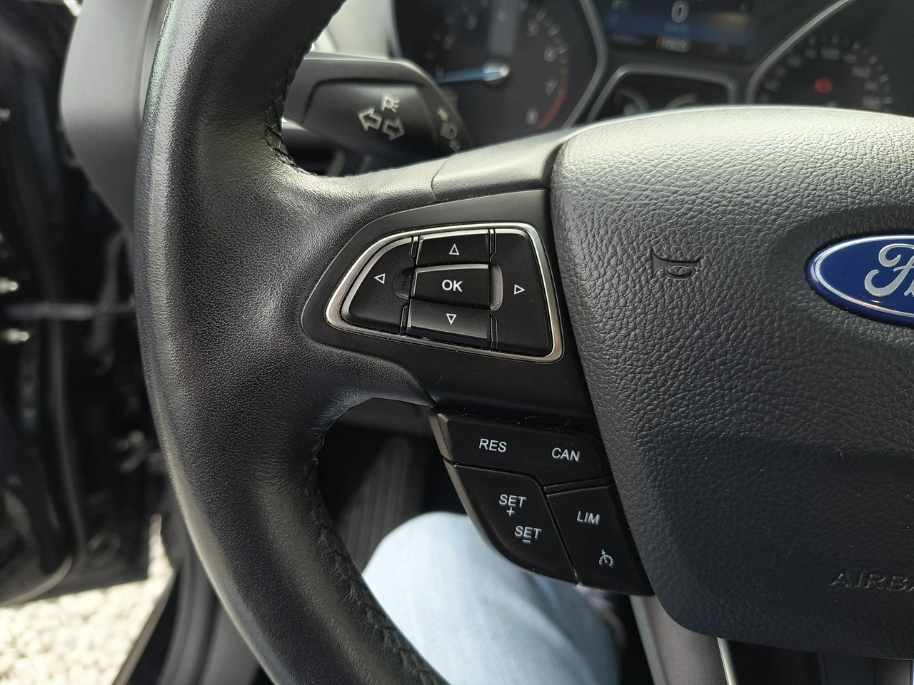 Ford Grand C-MAX - Zdjęcie 17