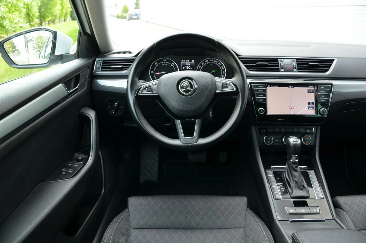 Skoda Superb - Zdjęcie 26