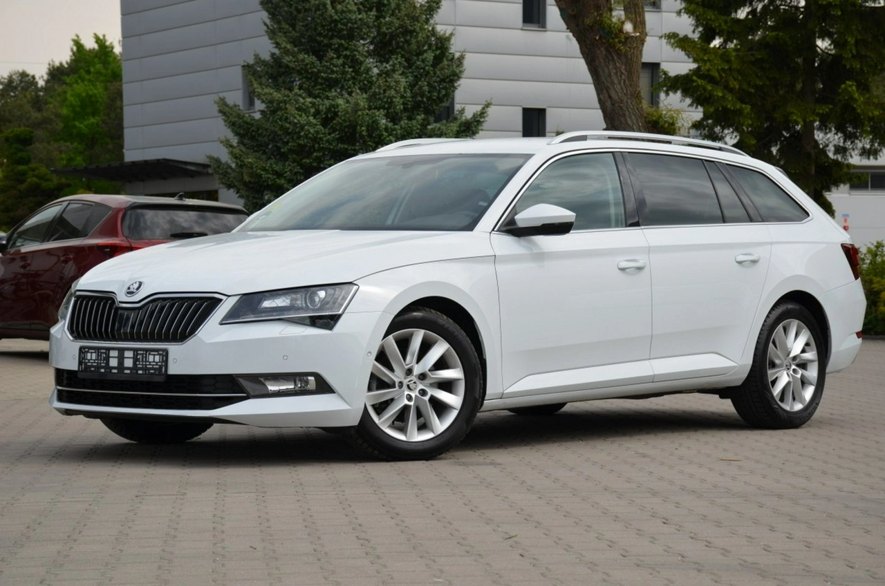Skoda Superb - Zdjęcie 2